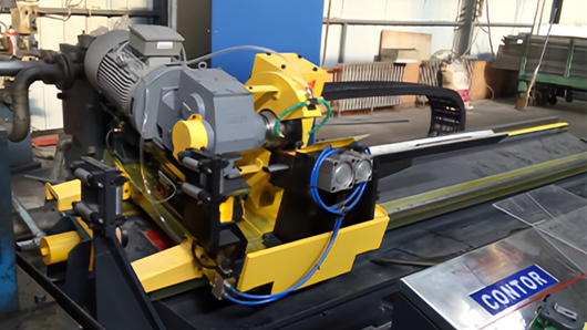 家具制造中的短管飛鋸